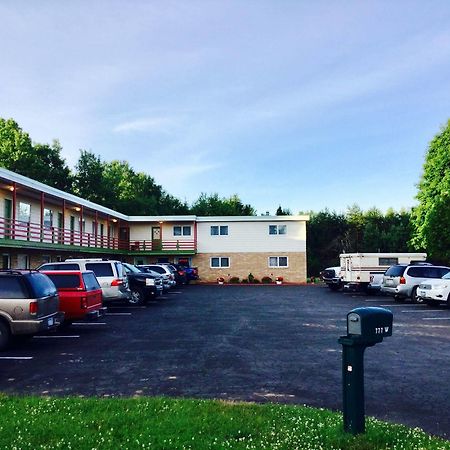 Cedars Motel Ironwood Exterior foto