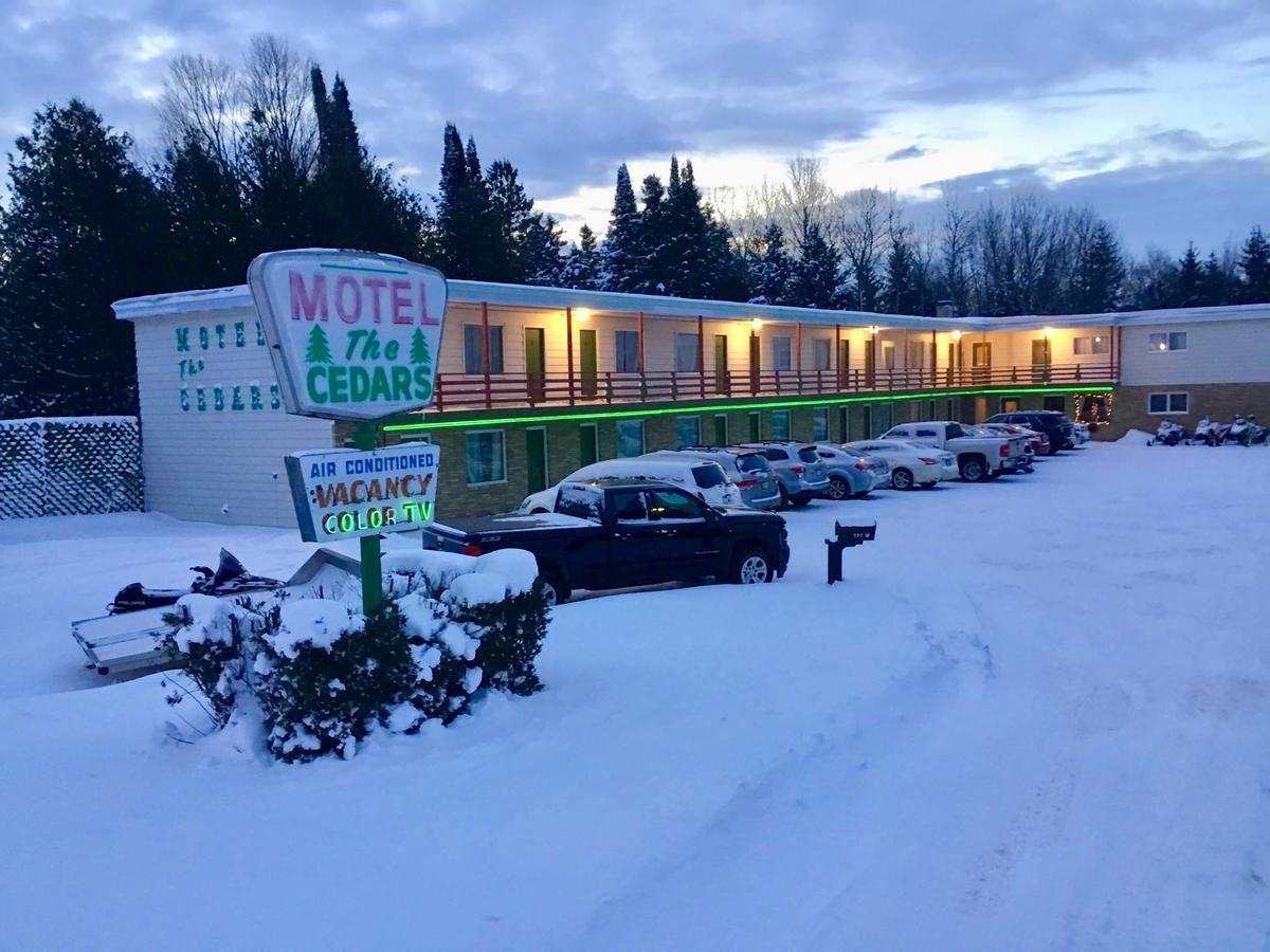 Cedars Motel Ironwood Exterior foto